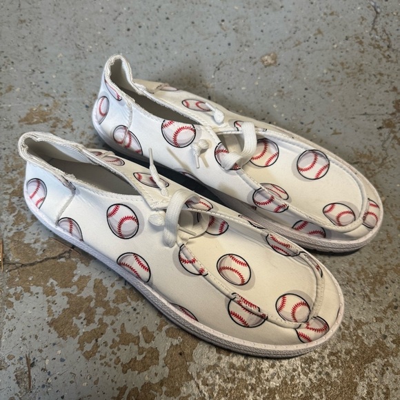 NEW baseball slip on sneakers shoes white - Picture 1 of 7
